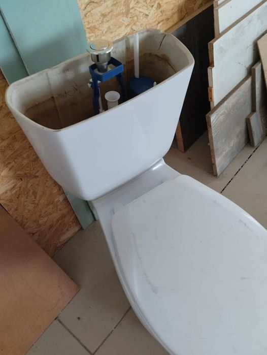 Унитаз без крышки