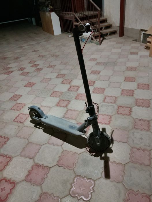 Электросамакат..