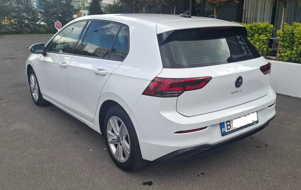 VOLKSWAGEN Golf 2021 — imagine 5