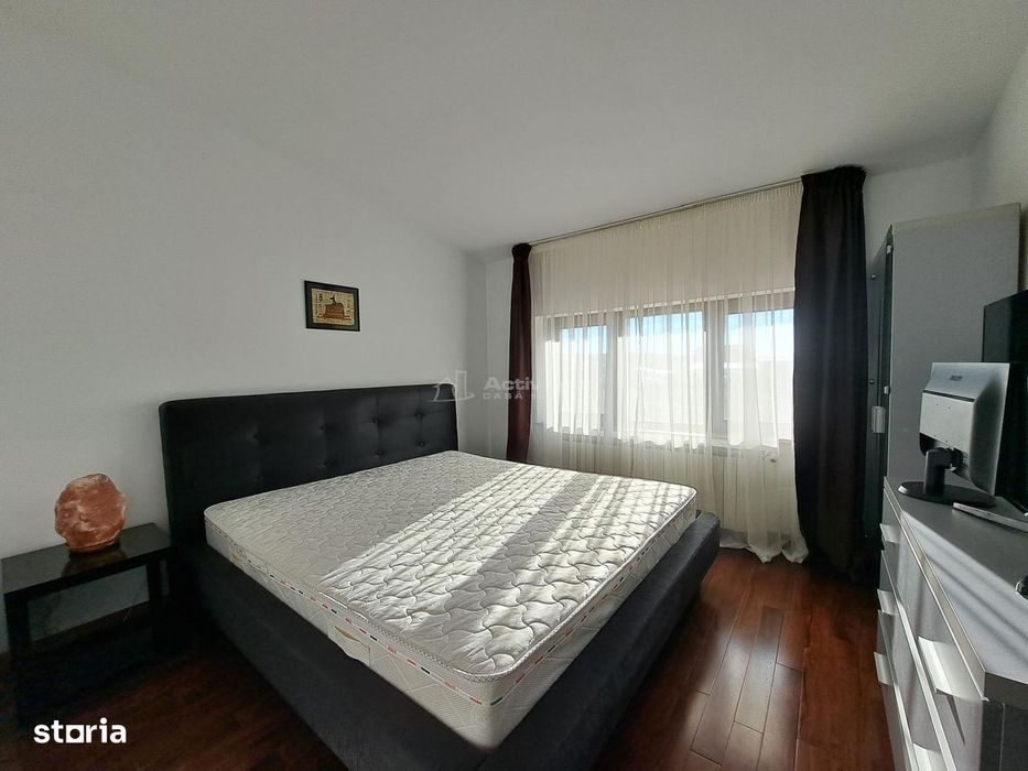 Casa cu piscina - Buftea - 8 camere - 4 bai - 620mp - 2500mp teren