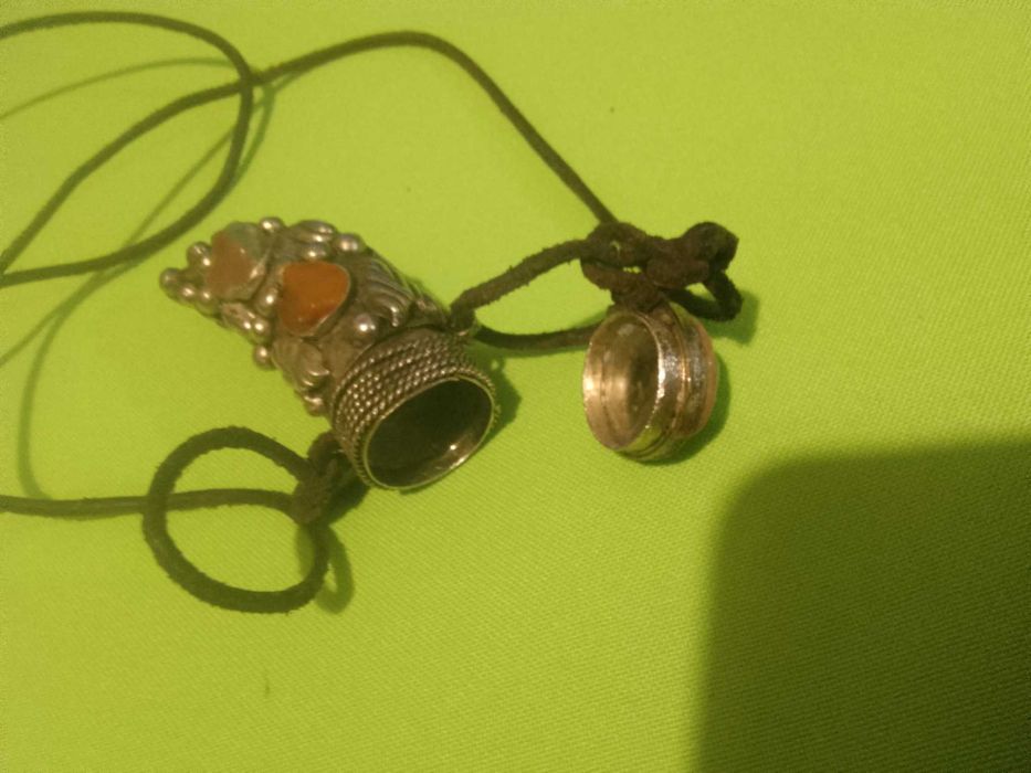 Медальон бутилка метал с ахат