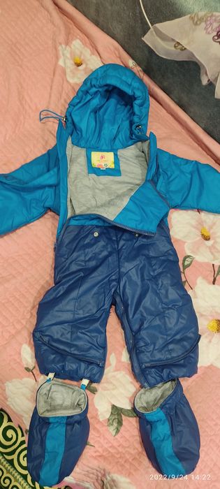 Продам весенний комбенизон