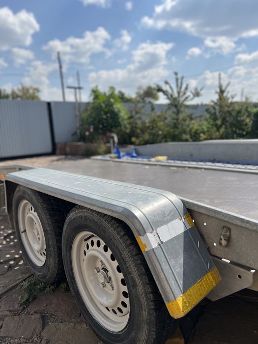 продам прицеп-эвакуатор 2014 год