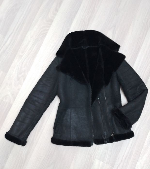 Укороченная дубленка автоледи