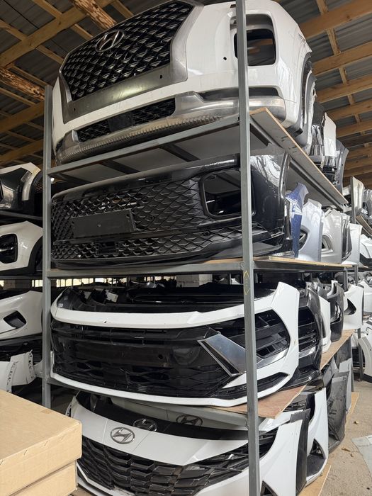 бампер на Hyundai Sonata.