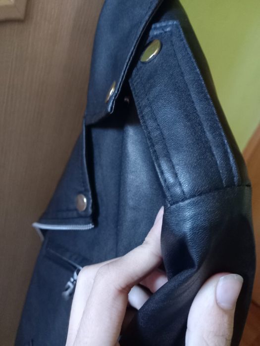 СРОЧНО!!! Продам кожанную косуху