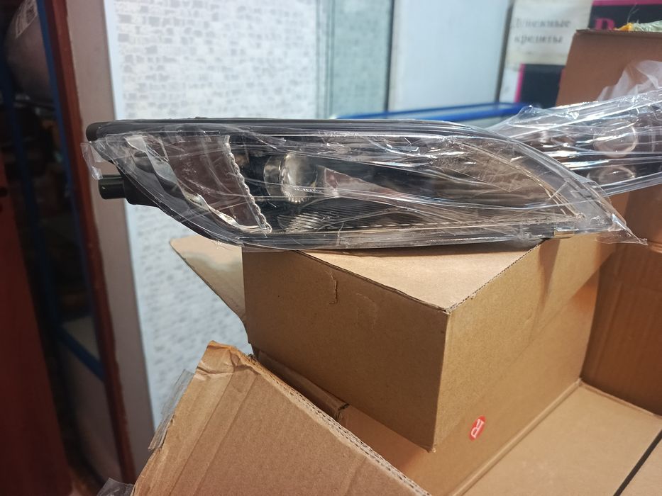 Противотуманки Тойота Сиенна 20кузов