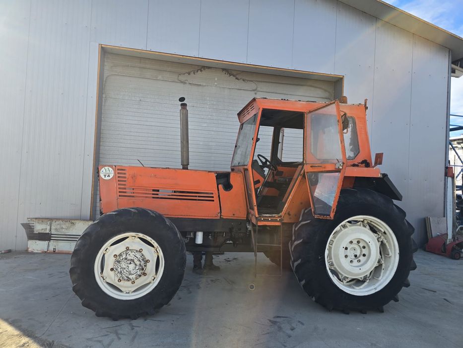 De vânzare Tractor Fiat 180 CP – 11.500 €
