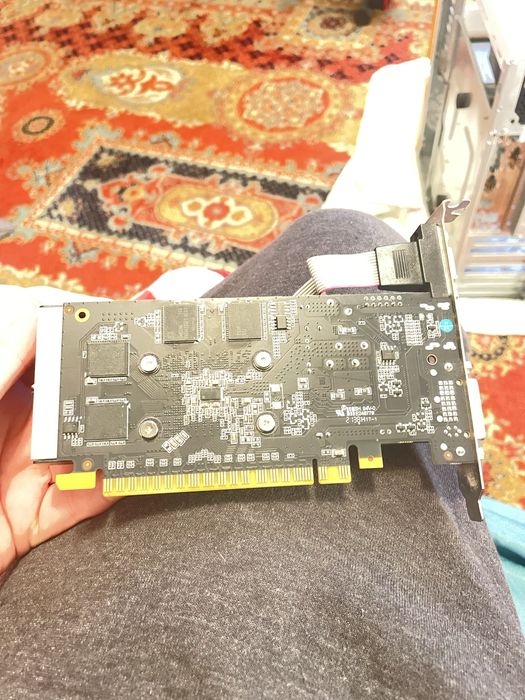 Vand placa video gtx 750 ti