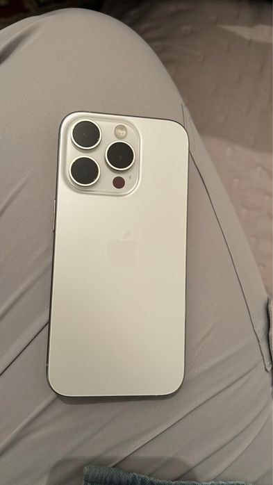 Iphone 15 pro 256 EAC