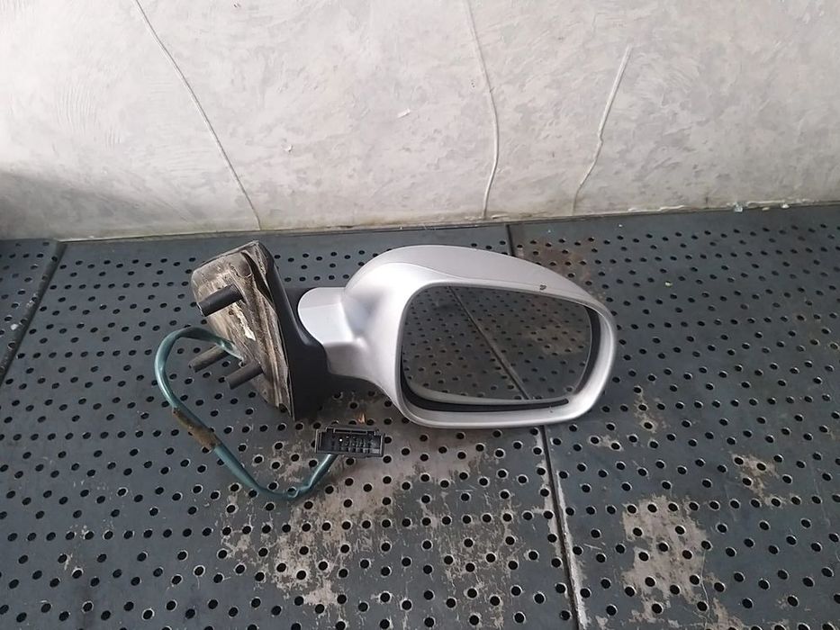 Oglinda electrica dreapta vw polo 6n 6n0857934