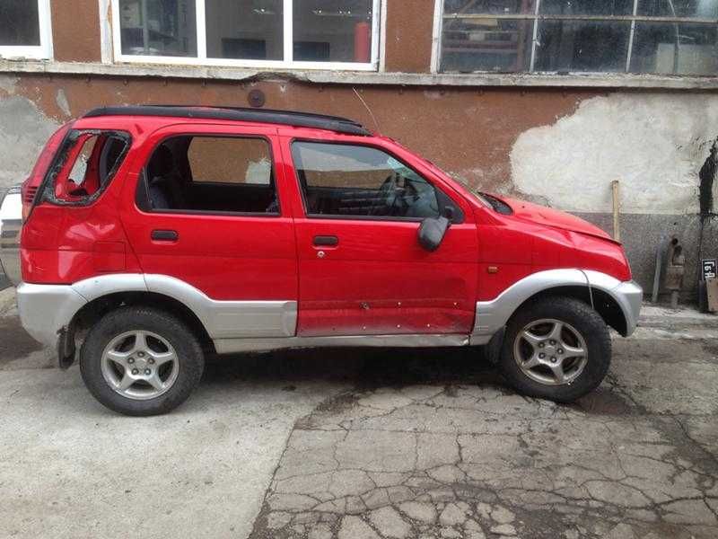 ДайхатсуТериос 1.3i 16VLimited/DaihatsuTerios 1.3i 16VLimited на части