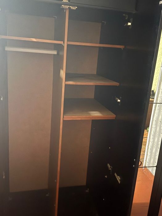 Шкаф для одежды продам