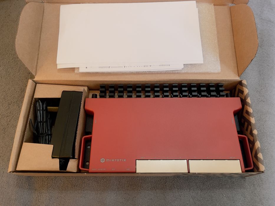 MikroTik L009UiGS-2HaxD-IN