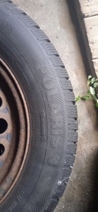 195/65/15 iarna cu jante 5 gauri