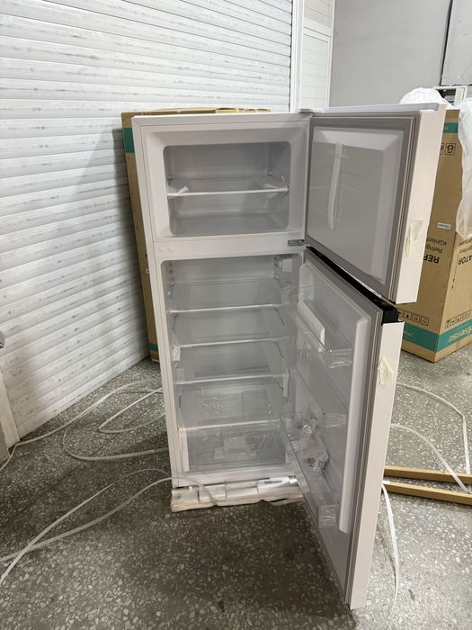 Xolodilnik Hisense 206L 145sm ziffler rulls immer bor