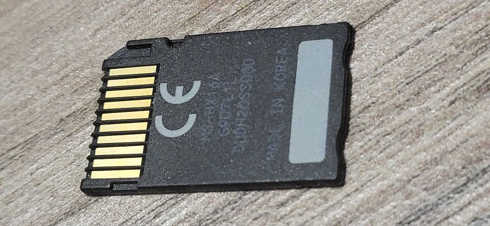 Memorie Stick PRO HG Duo 16Gb Hx Magic Gate fuctional