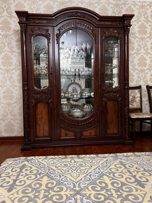 Горка и тумбой для зала