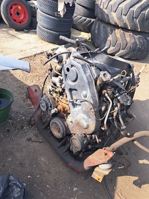 Двигател със скоростна кутия за Ивеко 35С10 2.8 tdi !