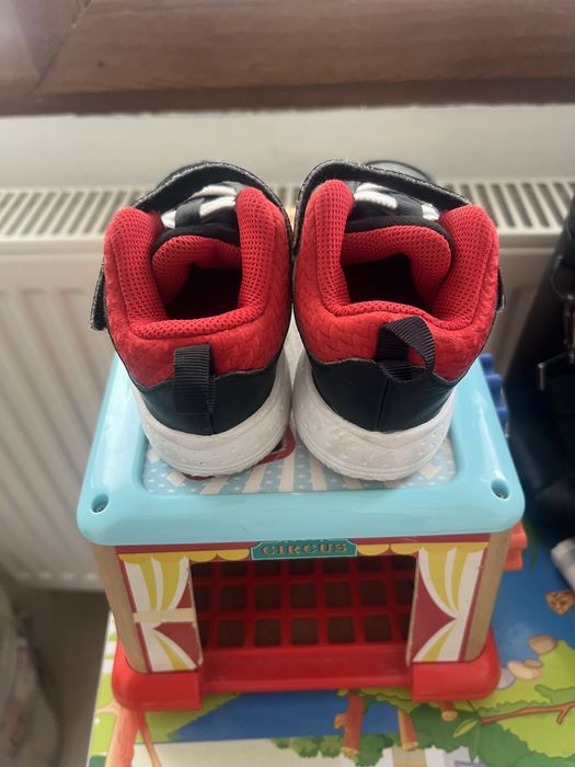Adidasi copii Jordan
