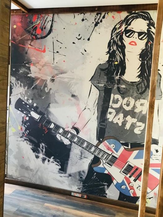 Двухкомнатный лофт с видеопроектором