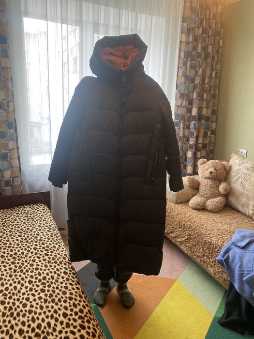 Продам пальто новое