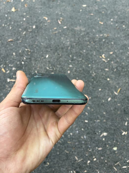 Redmi Note 12 5G 256гб минусы на фото