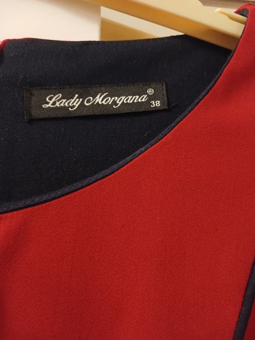 Платье продается