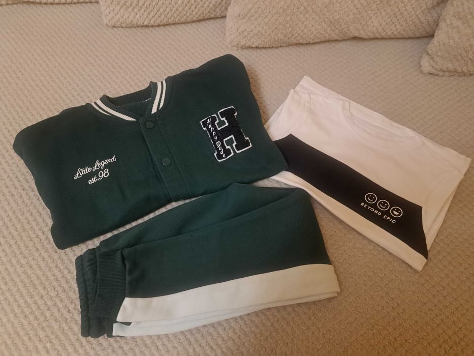 Спортен комплект Asda George 4-5 години и 6-7 години