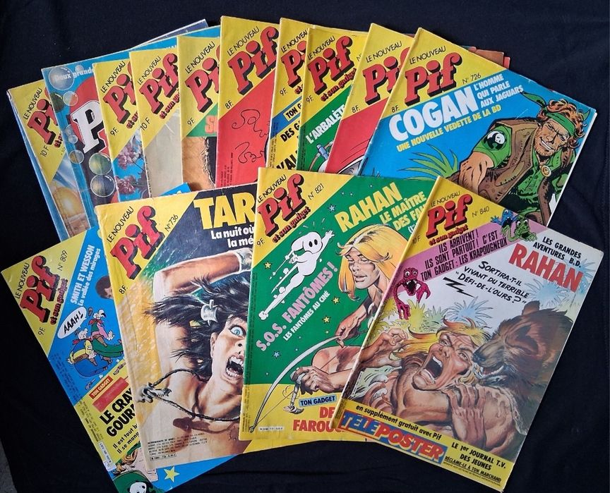 Лот Стари Френски Списания Pif Gadjet 25 Броя
