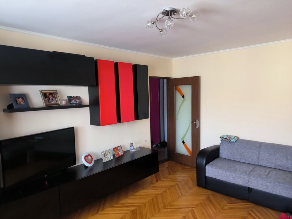 Vând apartament pb 2camere