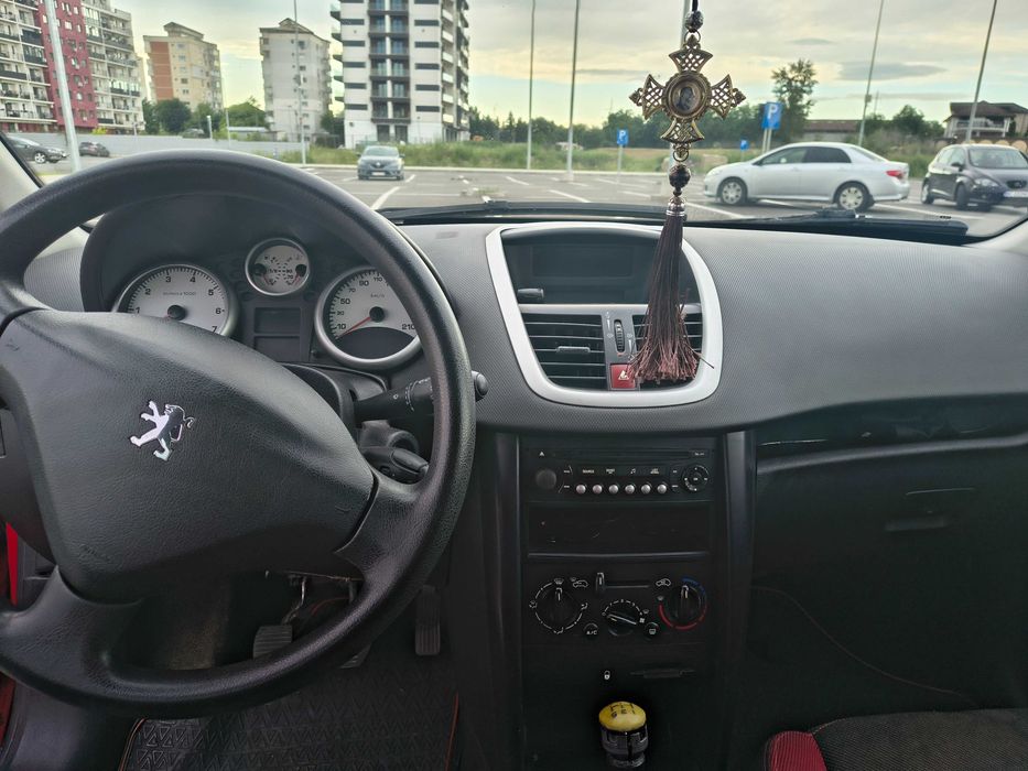 PEUGEOT 207 0 — imagine 5