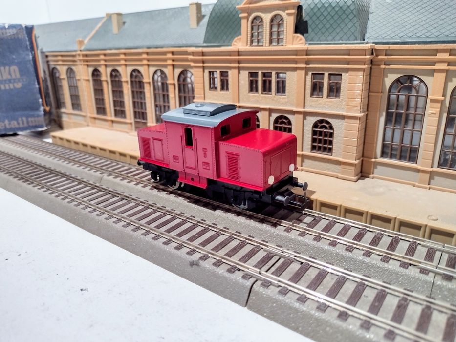 Locomotiva  trenulet electric Piko Junior HO