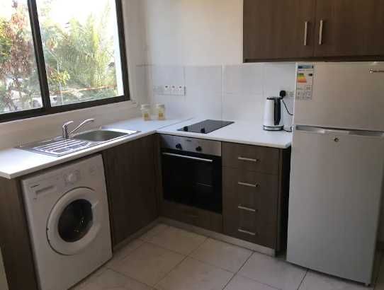 Дава се под наем Едностаен апартамент в Пловдив, Коматево - 45 кв.м за 168.3 € - Снимка #1