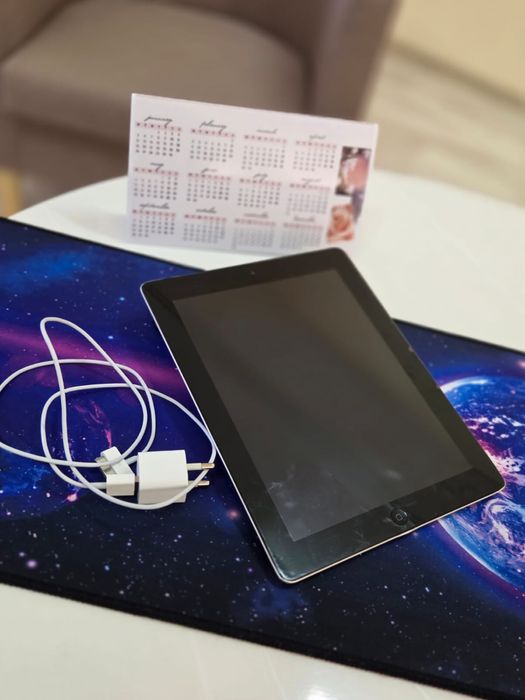 Продается планшет IPad 2