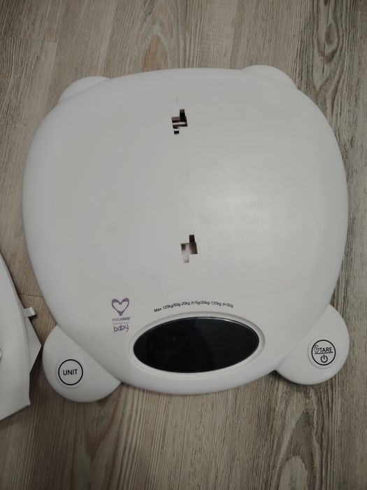 Cântar bebe și mama