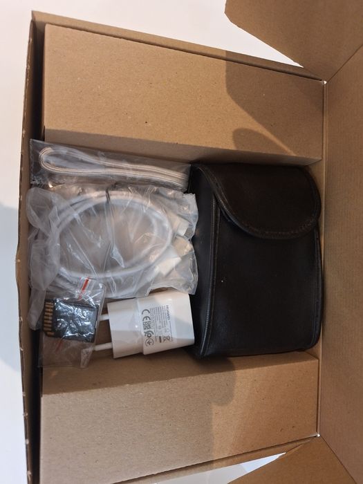 Цифров фотоапарат SAMSUNG WB800F SMART CAMERA, WI-FI