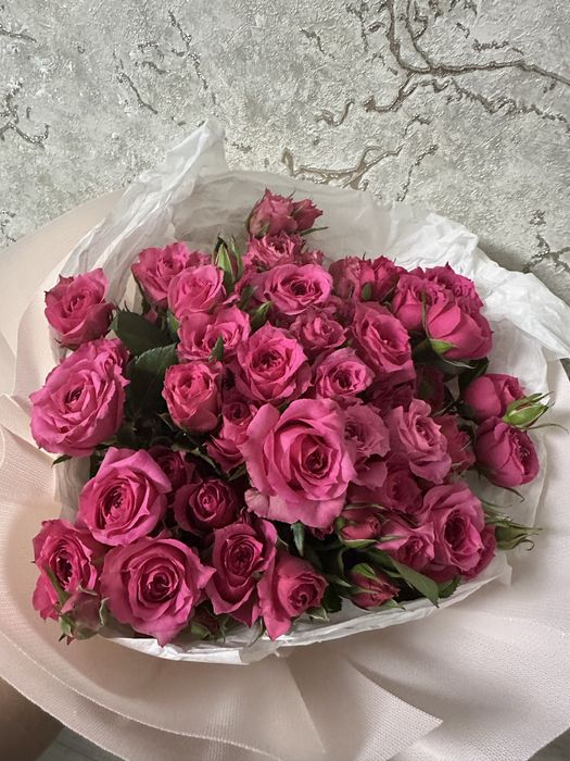 Продам букет кустовые розы