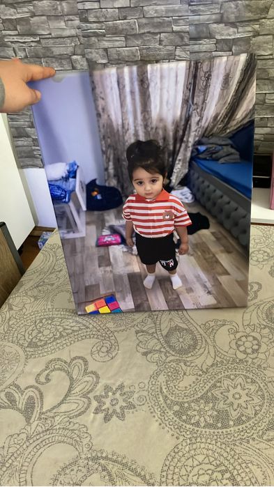 Tablouri canvas personalizate