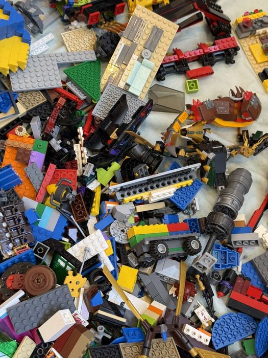 Лот различни части Лего/Lego-около 8кг
