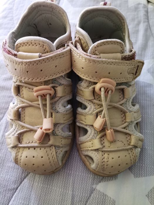Детски обувки номер 25