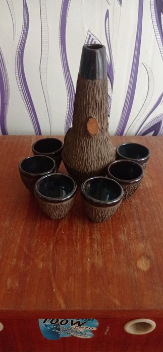 Каничка с шест чашки