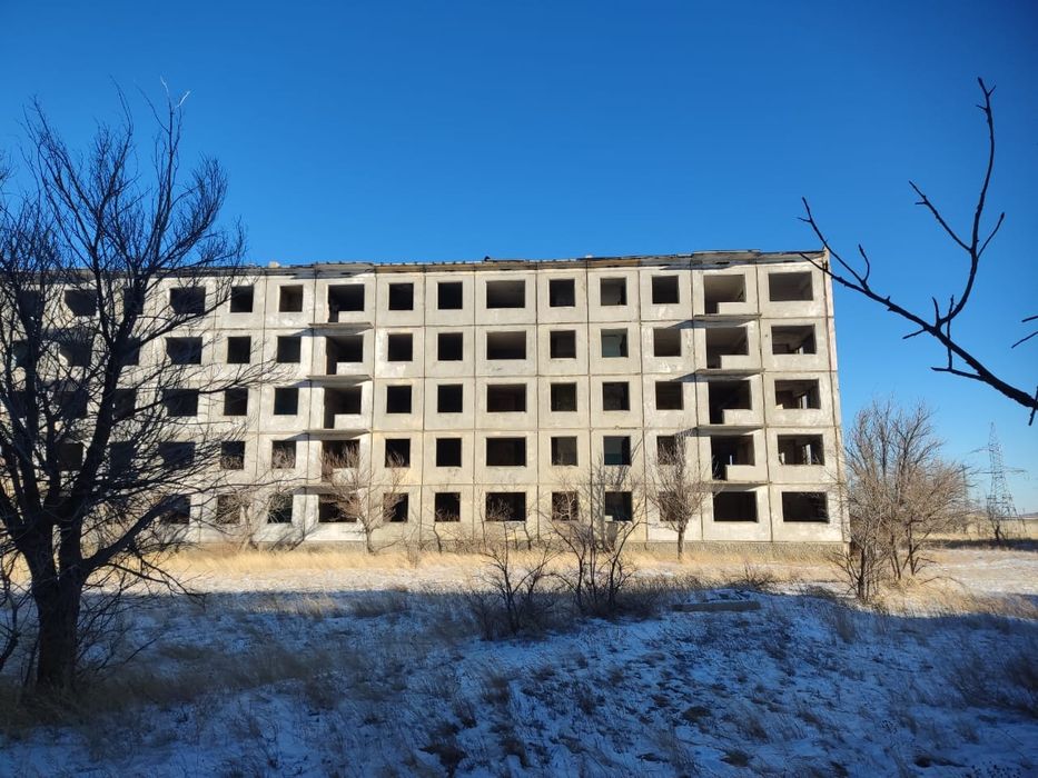 Продам здания на разбор  не дорого.