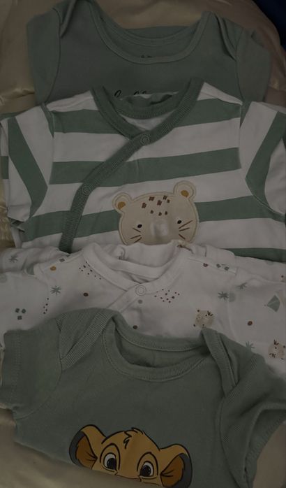 Детские вещи для малюток