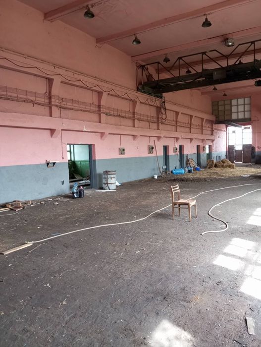 Дава се под наем Промишлена сграда в с. Калояновец, Област Стара Загора - 750 кв.м за 612 € - Снимка #4