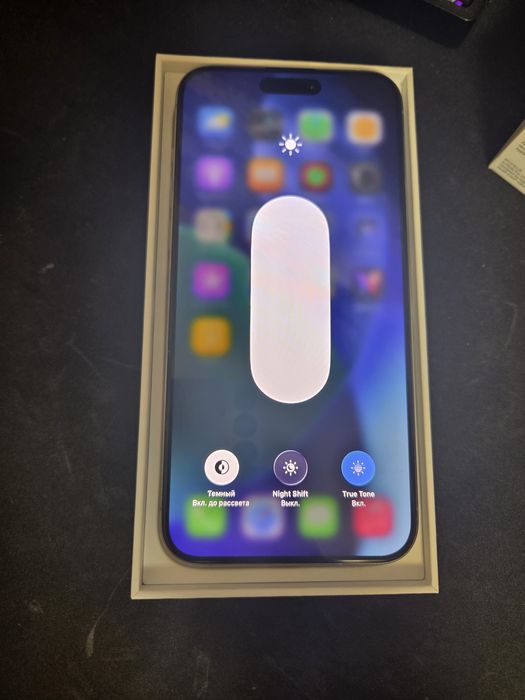 Iphone 15 pro max airpods pro 2 original