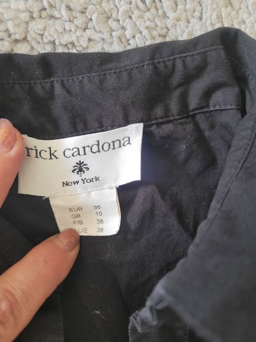 Vând rochie neagra