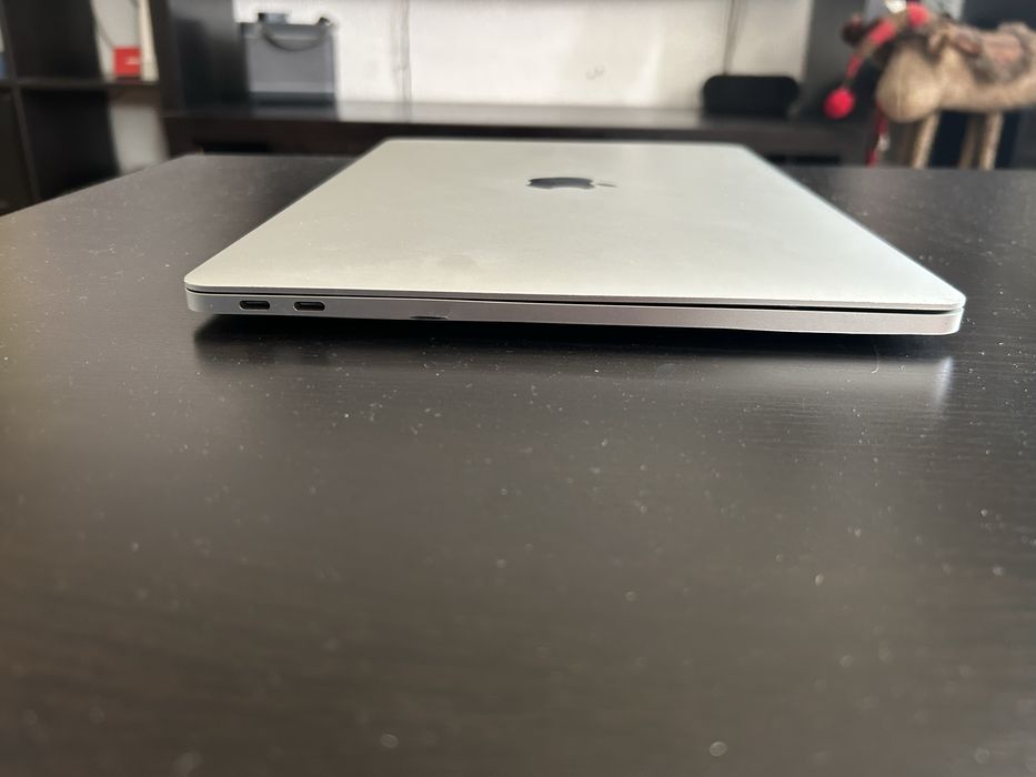 Macbook Pro A1708 2016 SSD 128 GB i5 8 GB RAM