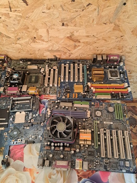 Vand placi de baza surse