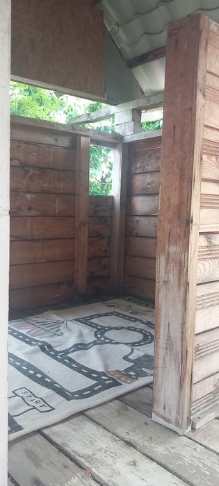 Casuta de lemn  pentru copii